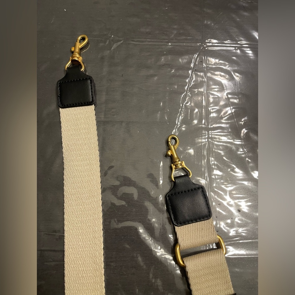 Stylish beige strap with black accents. Gold hardware. Adjustable length. - Picture 3 of 3